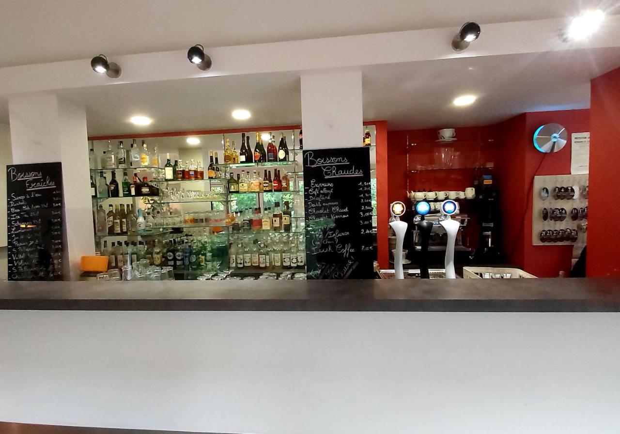 Hotel Restaurant L'Artiere Ceyrat Εξωτερικό φωτογραφία